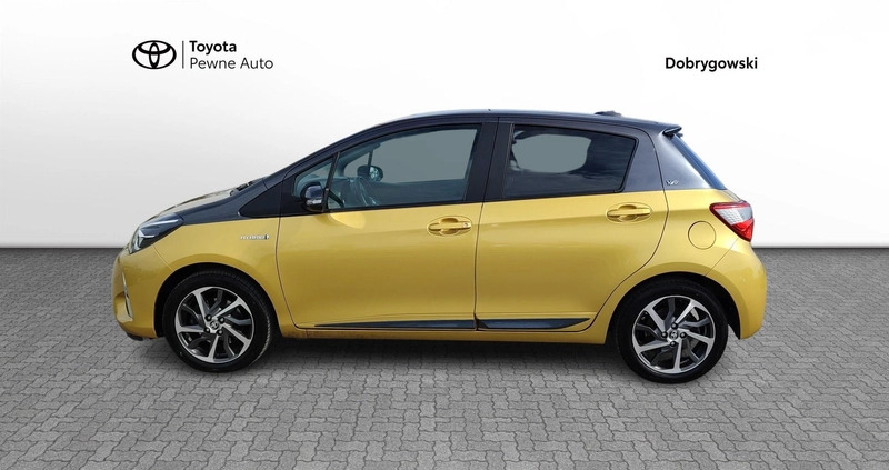 Toyota Yaris cena 71900 przebieg: 72380, rok produkcji 2019 z Starogard Gdański małe 301